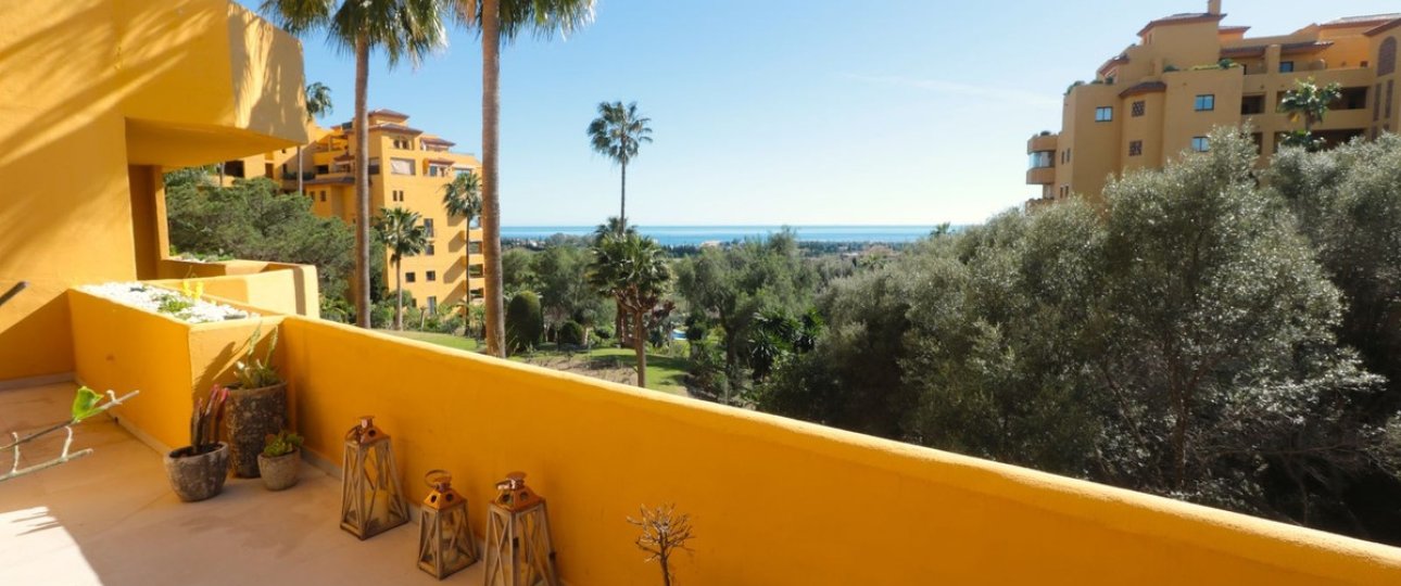 Rynek wtórny - apartment - Estepona - New Golden Mile