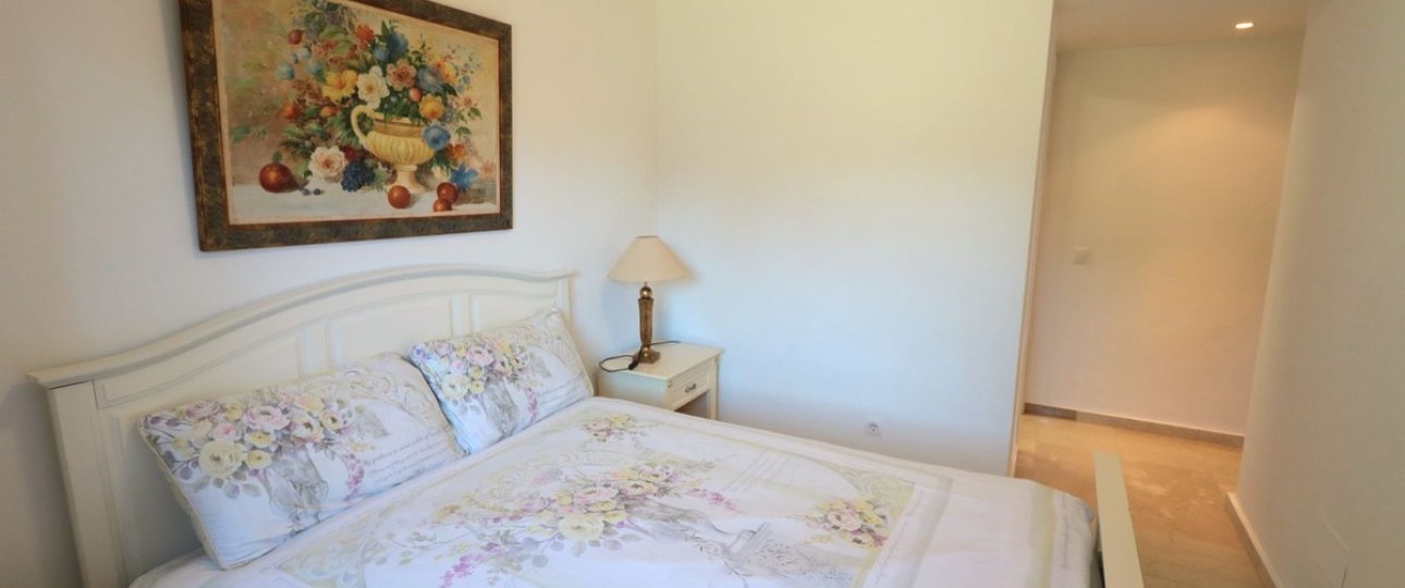 Rynek wtórny - apartment - Estepona - New Golden Mile