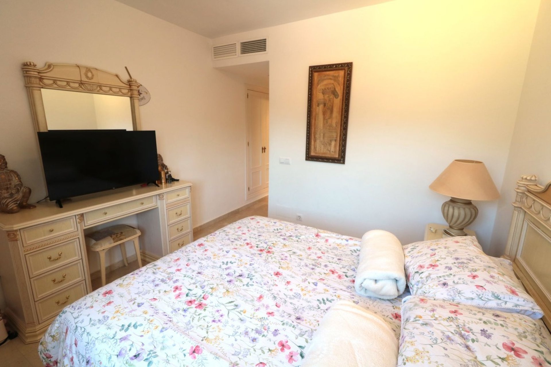 Rynek wtórny - apartment - Estepona - New Golden Mile
