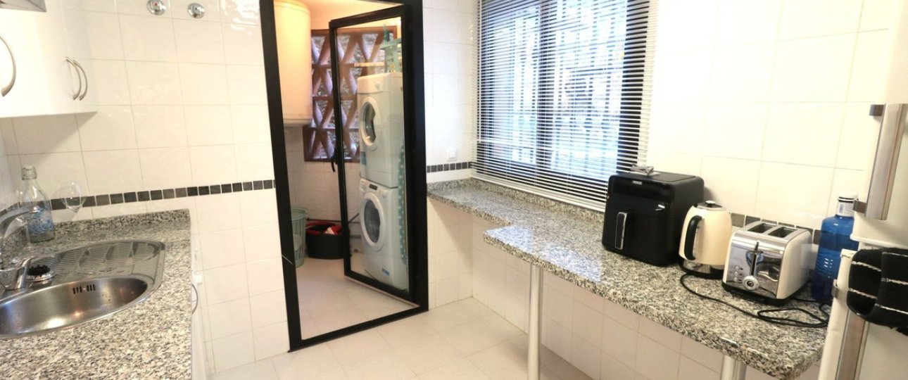 Rynek wtórny - apartment - Estepona - New Golden Mile