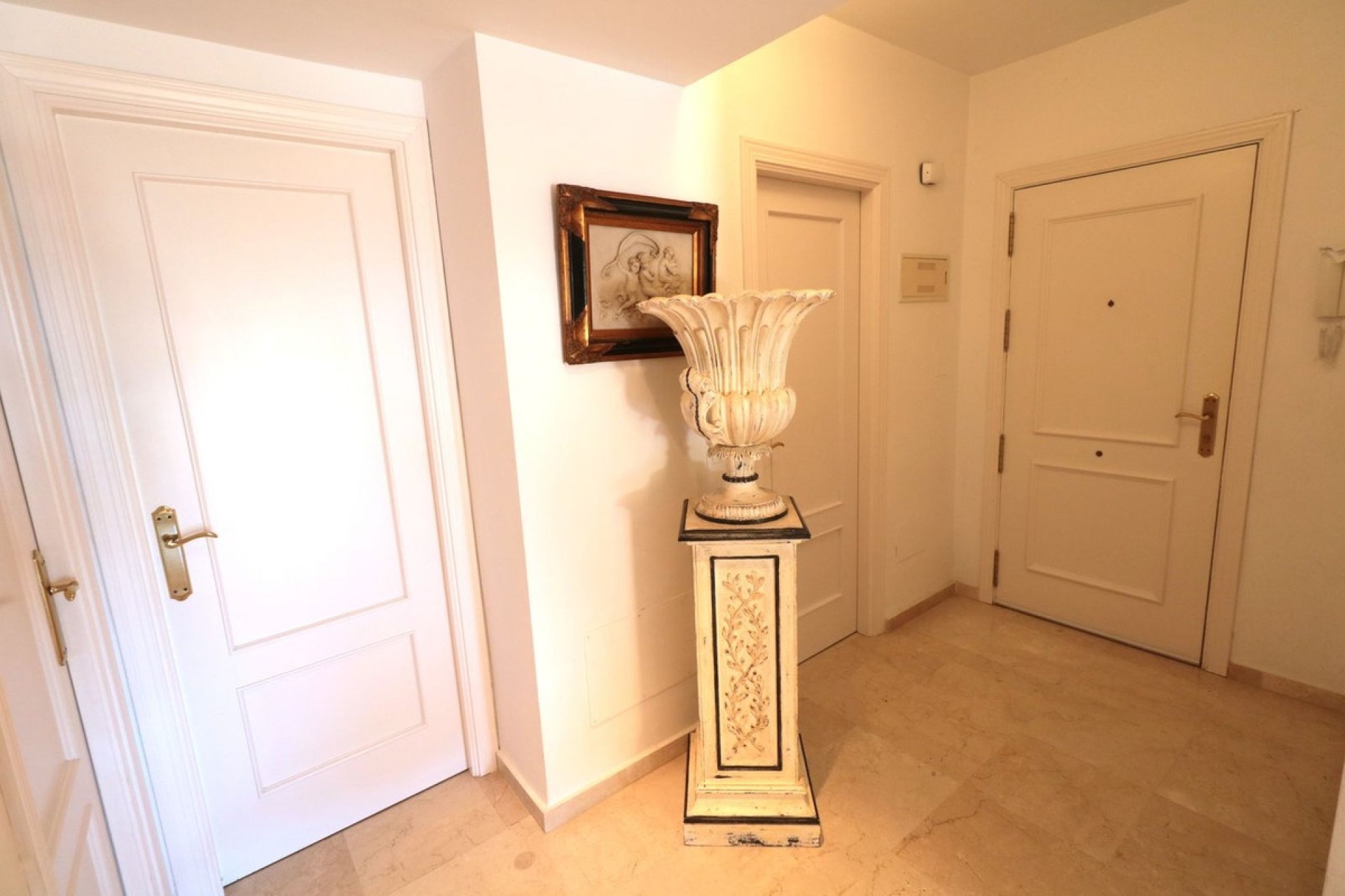 Rynek wtórny - apartment - Estepona - New Golden Mile
