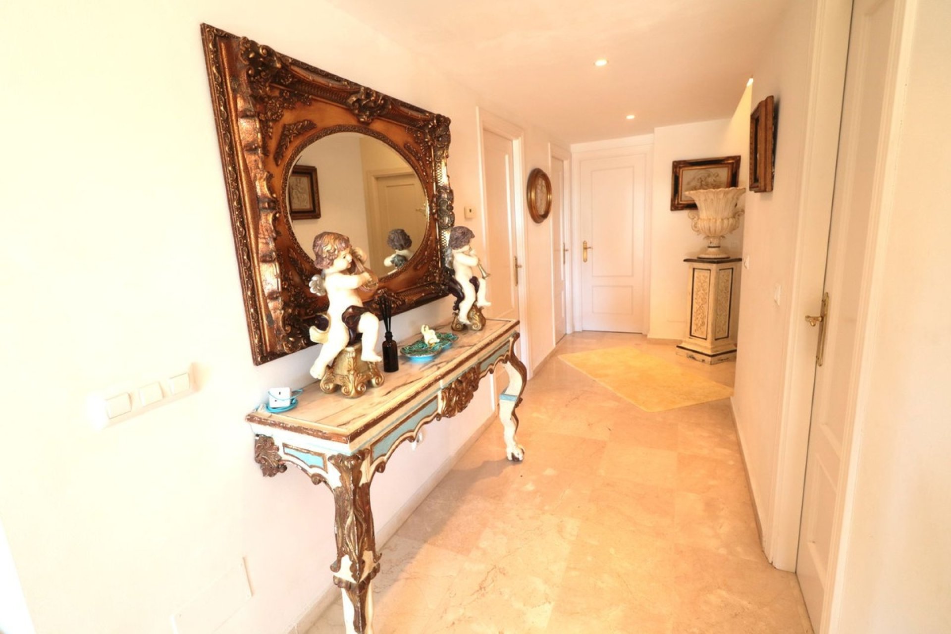 Rynek wtórny - apartment - Estepona - New Golden Mile