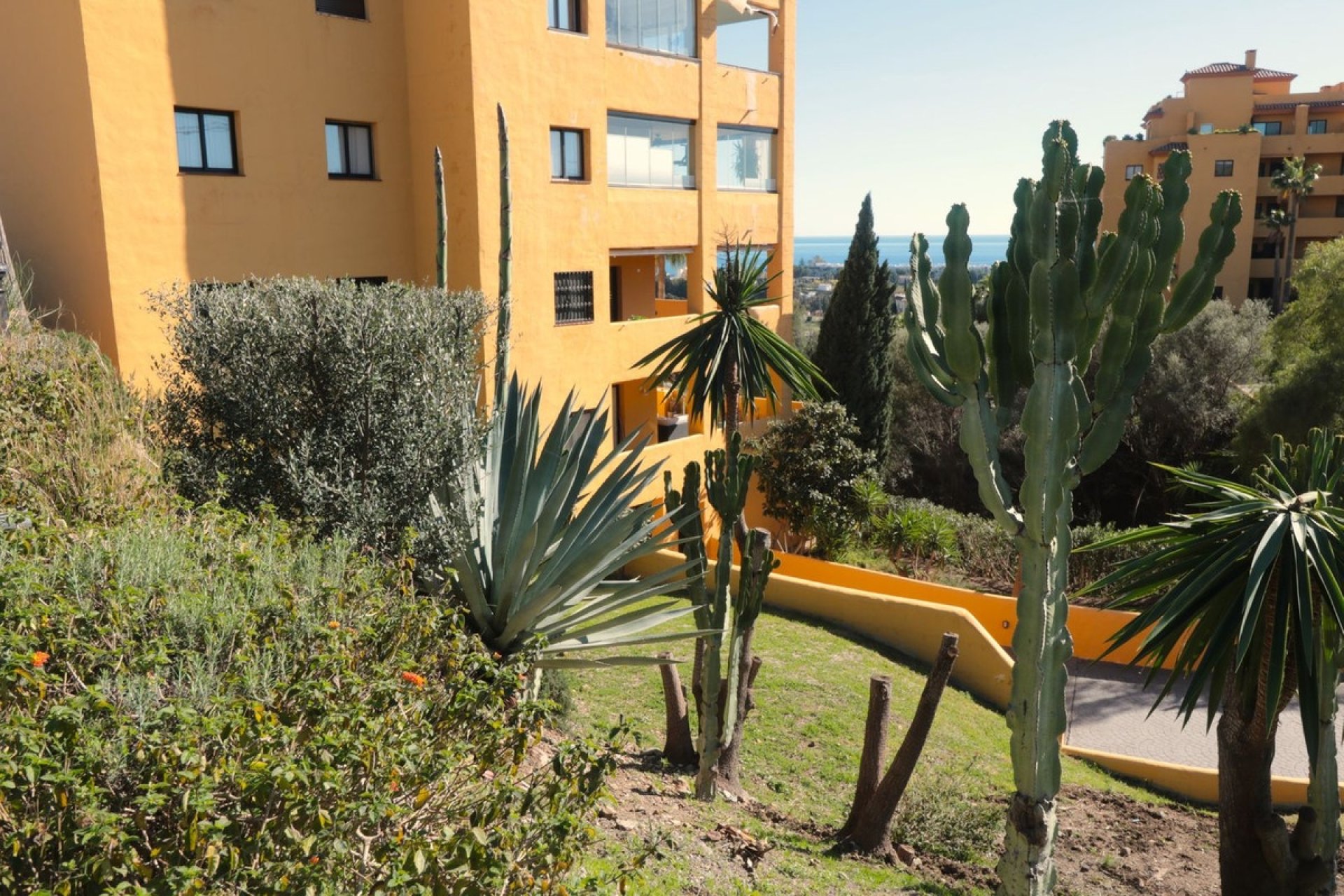 Rynek wtórny - apartment - Estepona - New Golden Mile