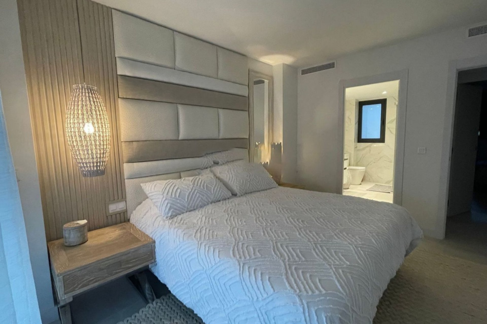 Rynek wtórny - apartment - Estepona - Selwo