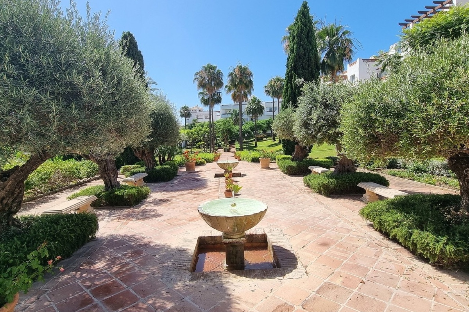 Rynek wtórny - apartment - Estepona - Selwo