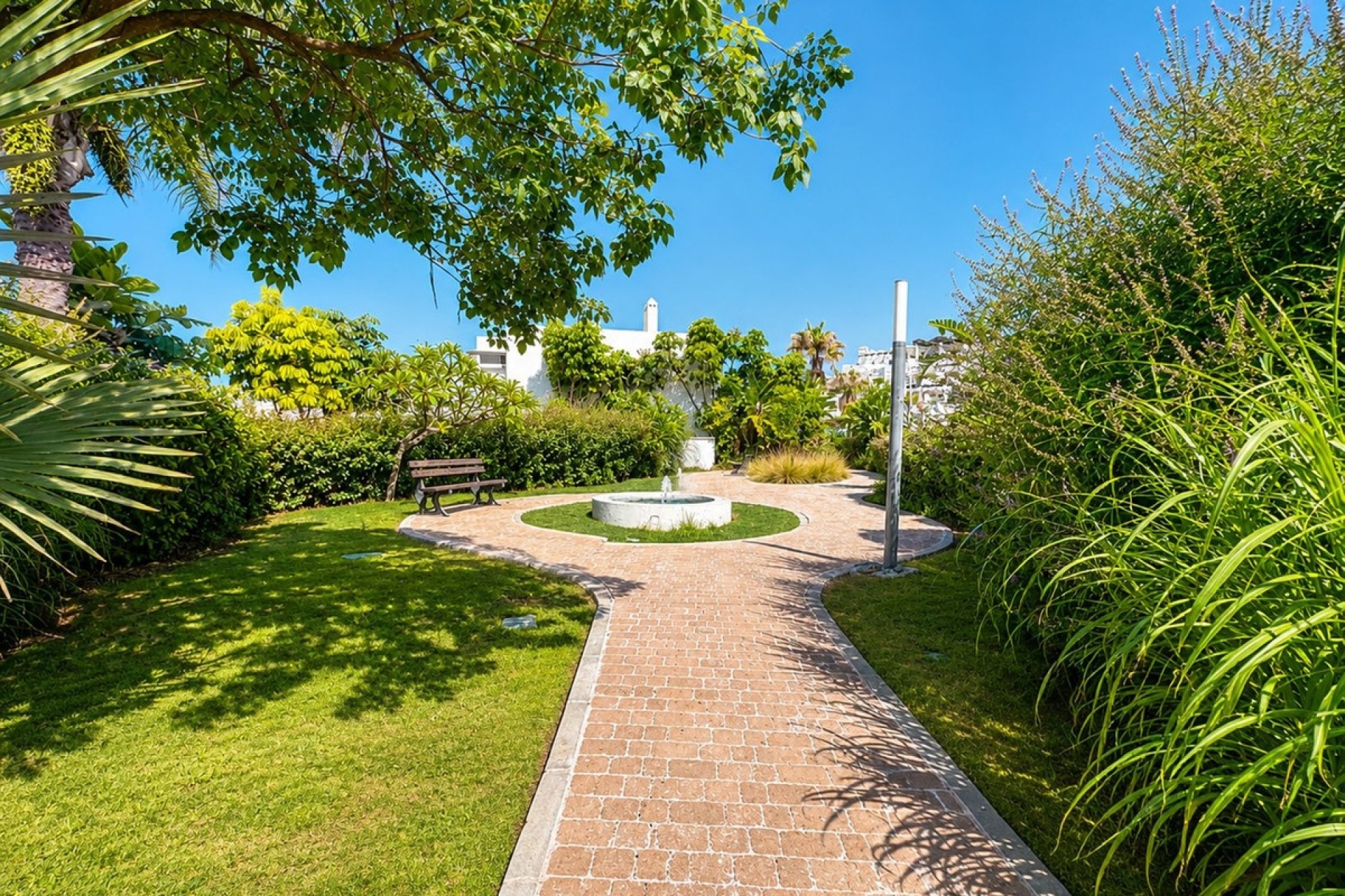 Rynek wtórny - apartment - Estepona - Selwo