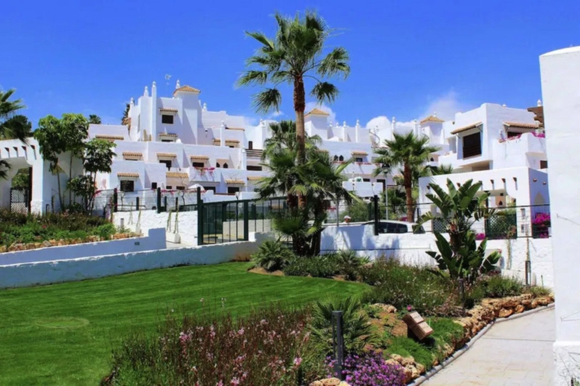 Rynek wtórny - apartment - Estepona - Selwo