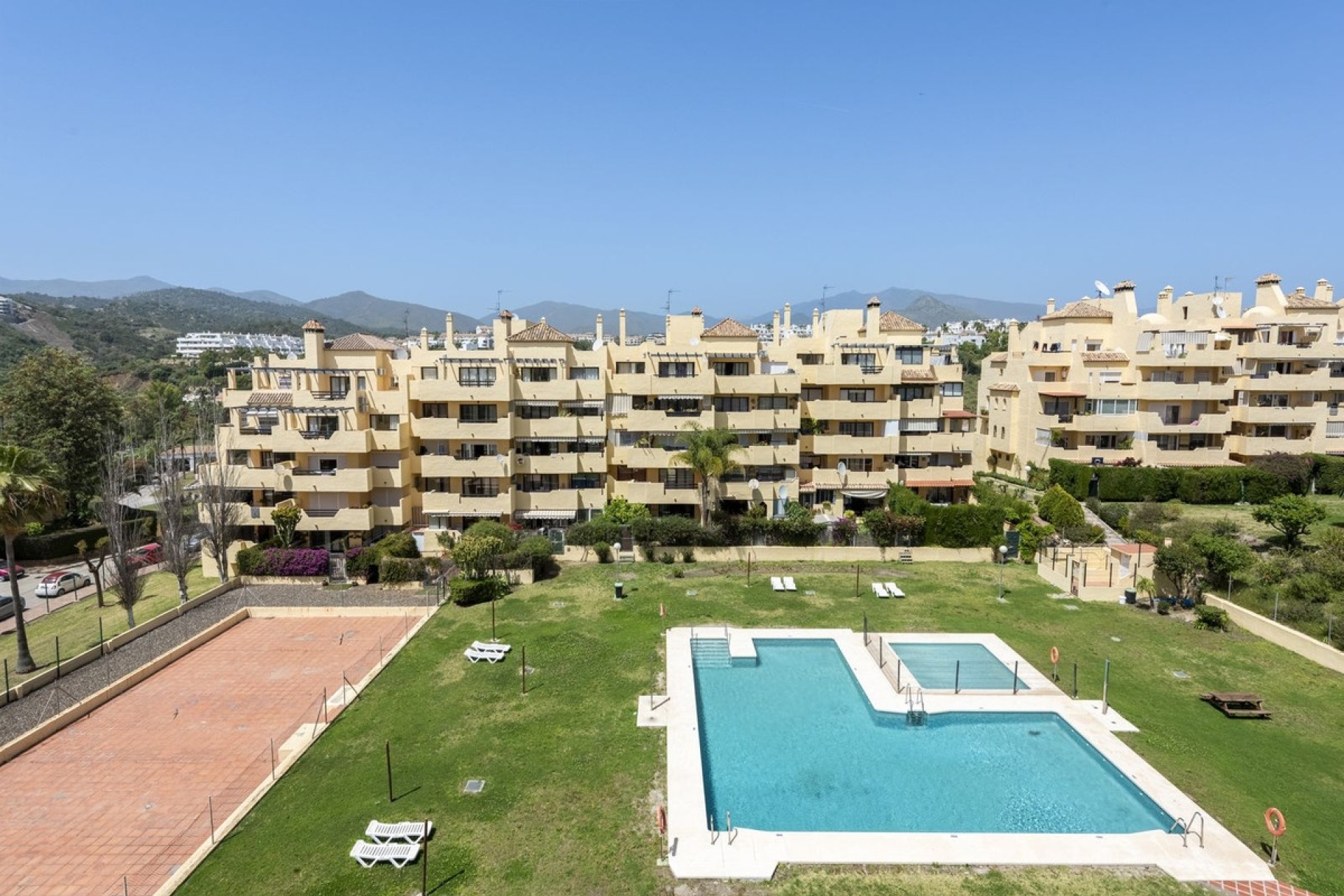 Rynek wtórny - apartment - Estepona - Selwo