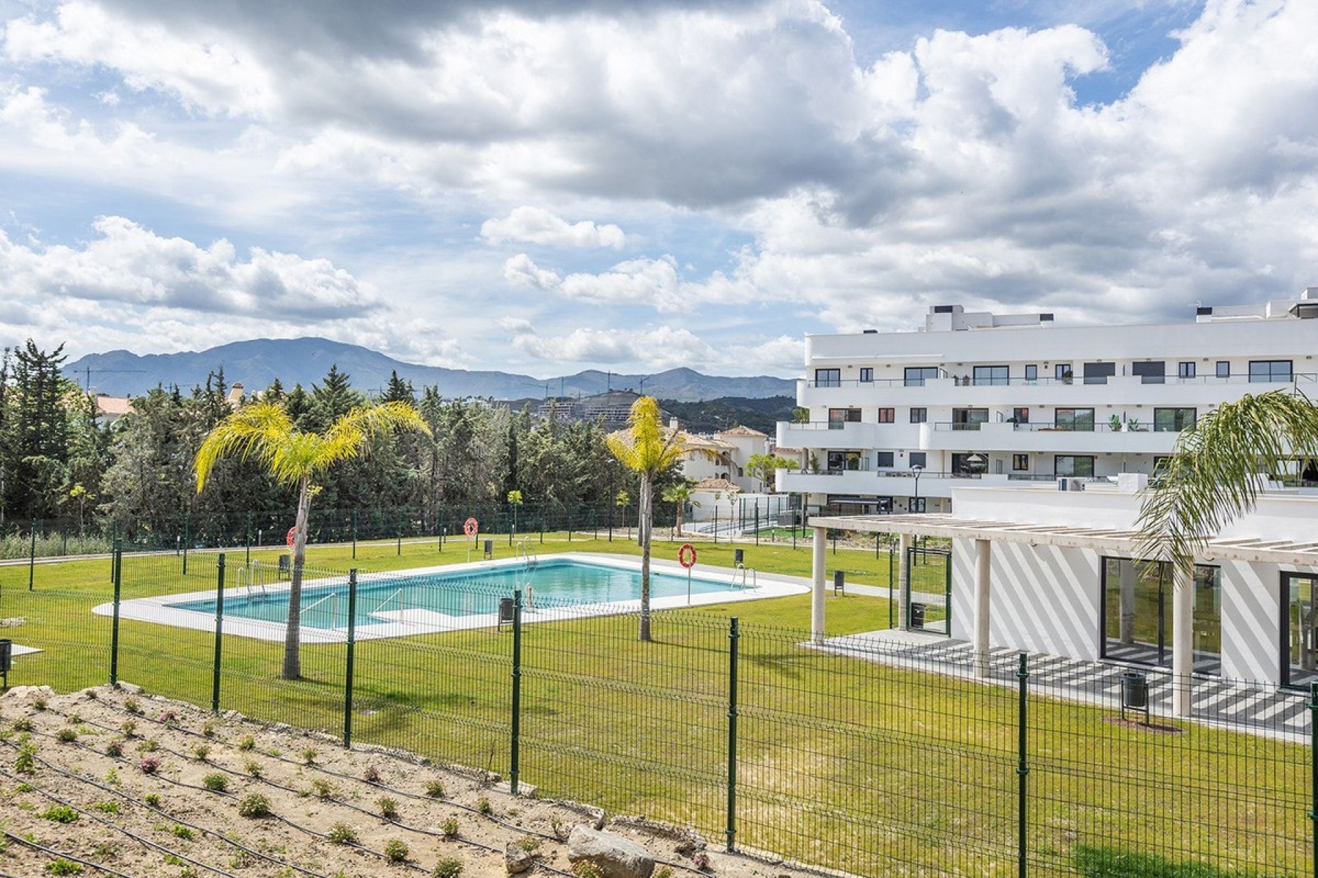 Rynek wtórny - apartment - Estepona - Selwo