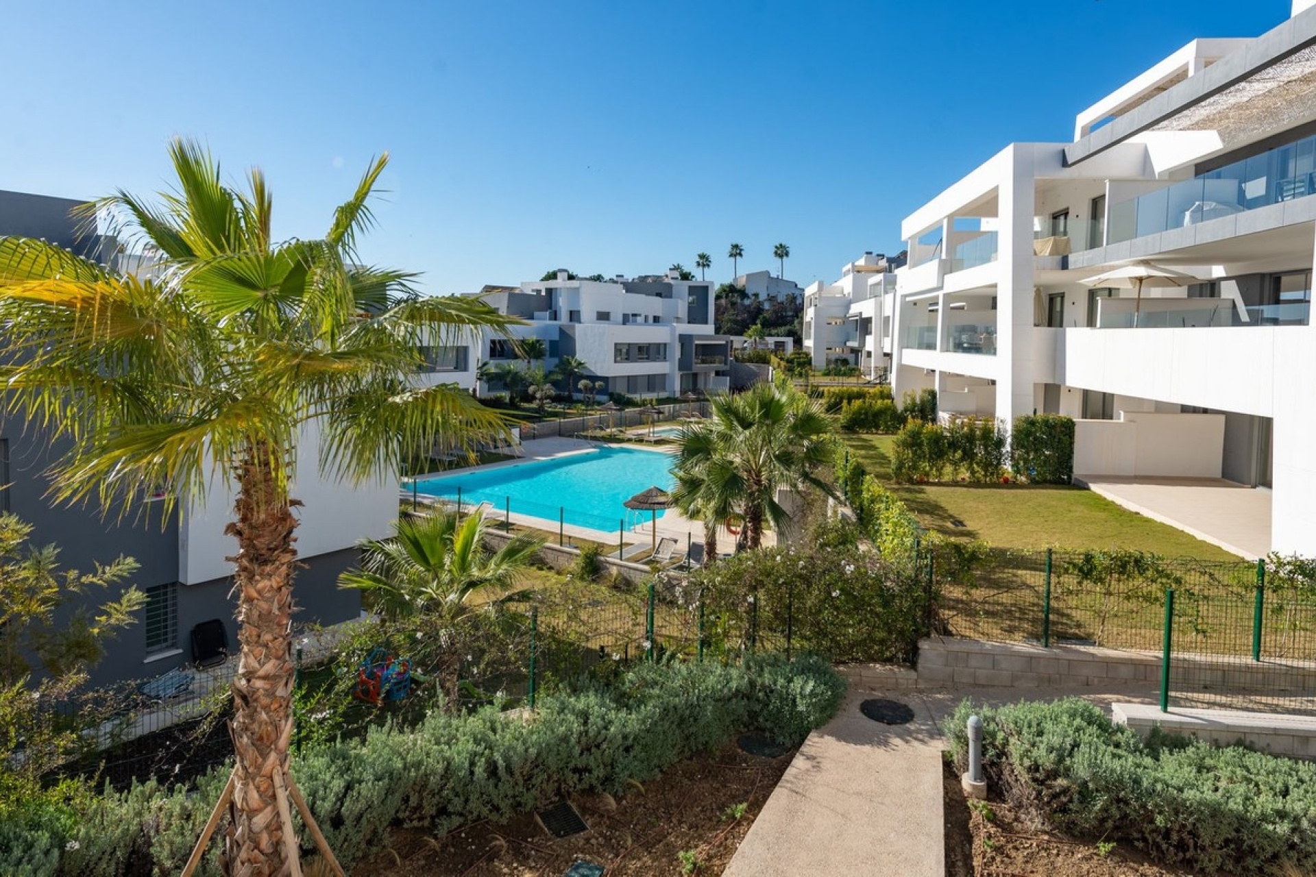 Rynek wtórny - apartment - Estepona - Selwo