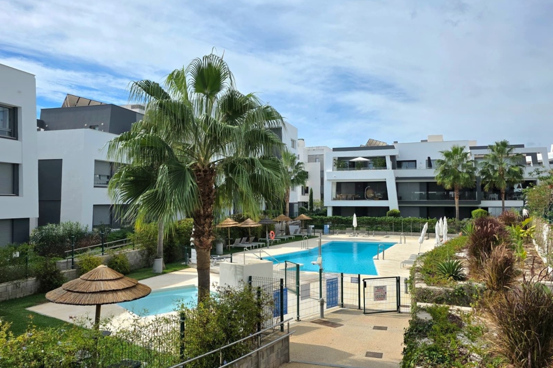 Rynek wtórny - apartment - Estepona - Selwo