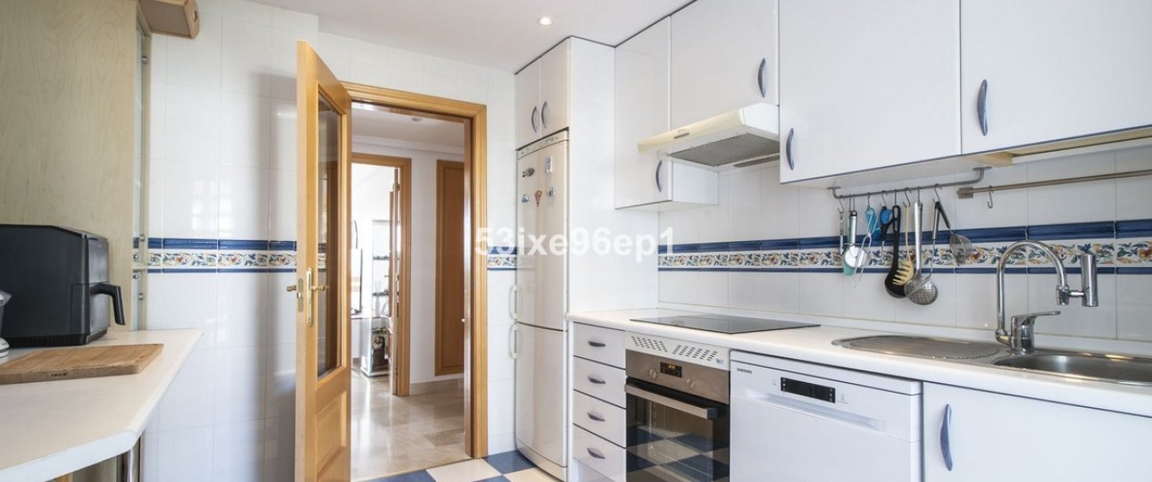 Rynek wtórny - apartment - Estepona - Selwo
