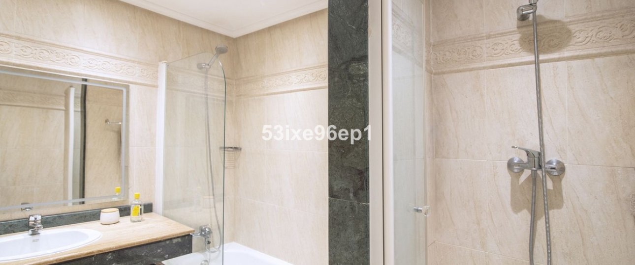Rynek wtórny - apartment - Estepona - Selwo