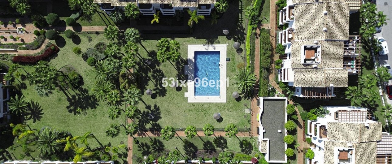 Rynek wtórny - apartment - Estepona - Selwo