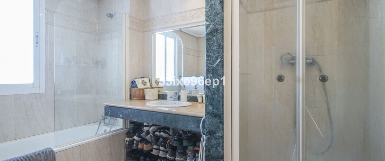 Rynek wtórny - apartment - Estepona - Selwo