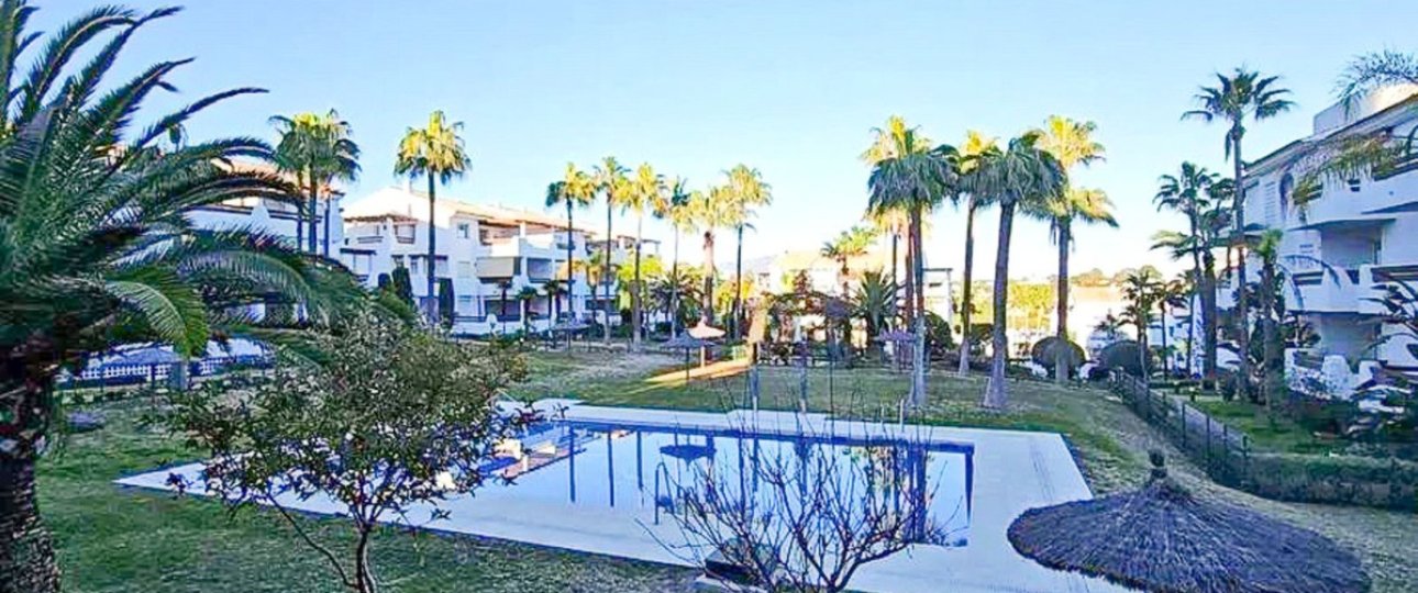 Rynek wtórny - apartment - Estepona - Selwo