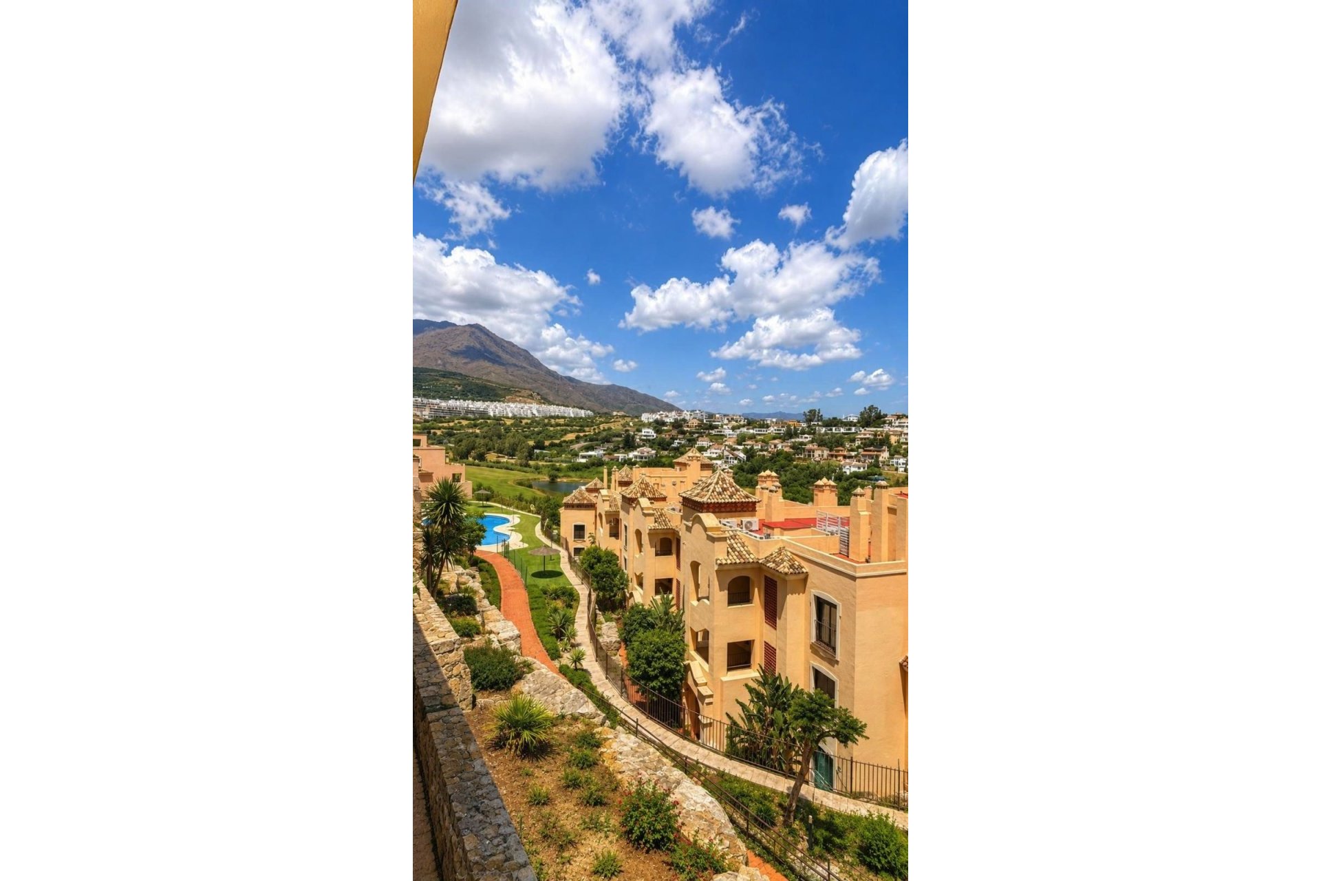 Rynek wtórny - apartment - Estepona - Valle Romano