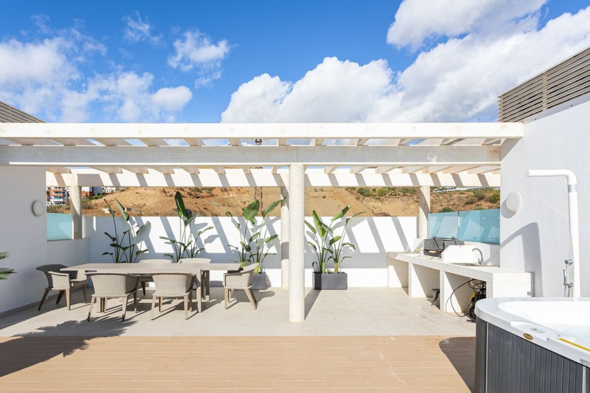 Rynek wtórny - apartment - Fuengirola - Carvajal
