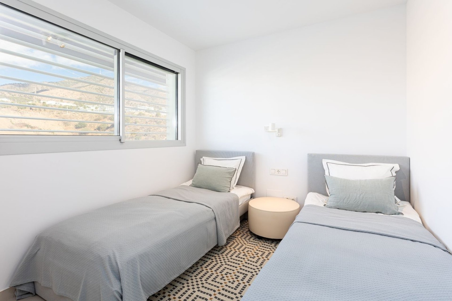 Rynek wtórny - apartment - Fuengirola - Carvajal