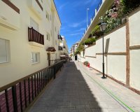 Rynek wtórny - apartment - Fuengirola - Carvajal