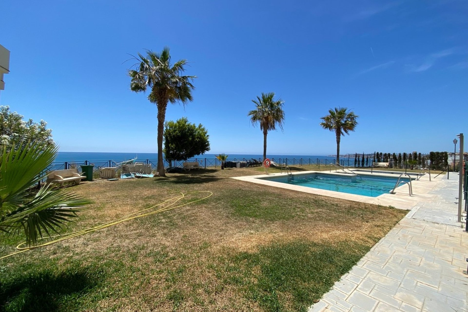 Rynek wtórny - apartment - Fuengirola - Carvajal