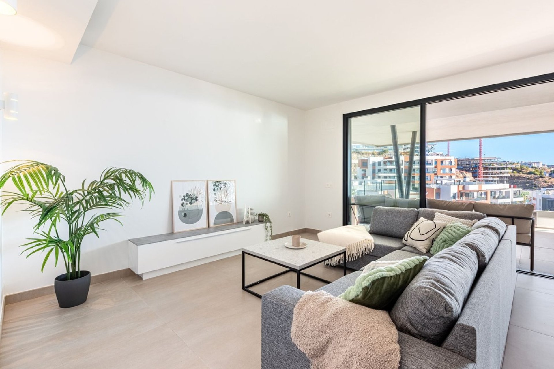 Rynek wtórny - apartment - Fuengirola - Carvajal