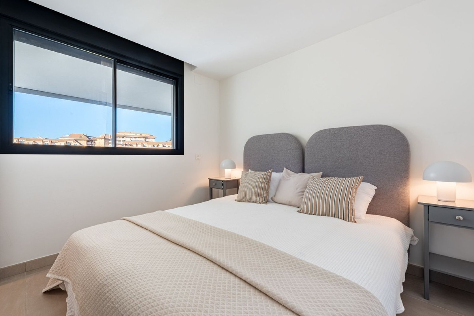Rynek wtórny - apartment - Fuengirola - Carvajal