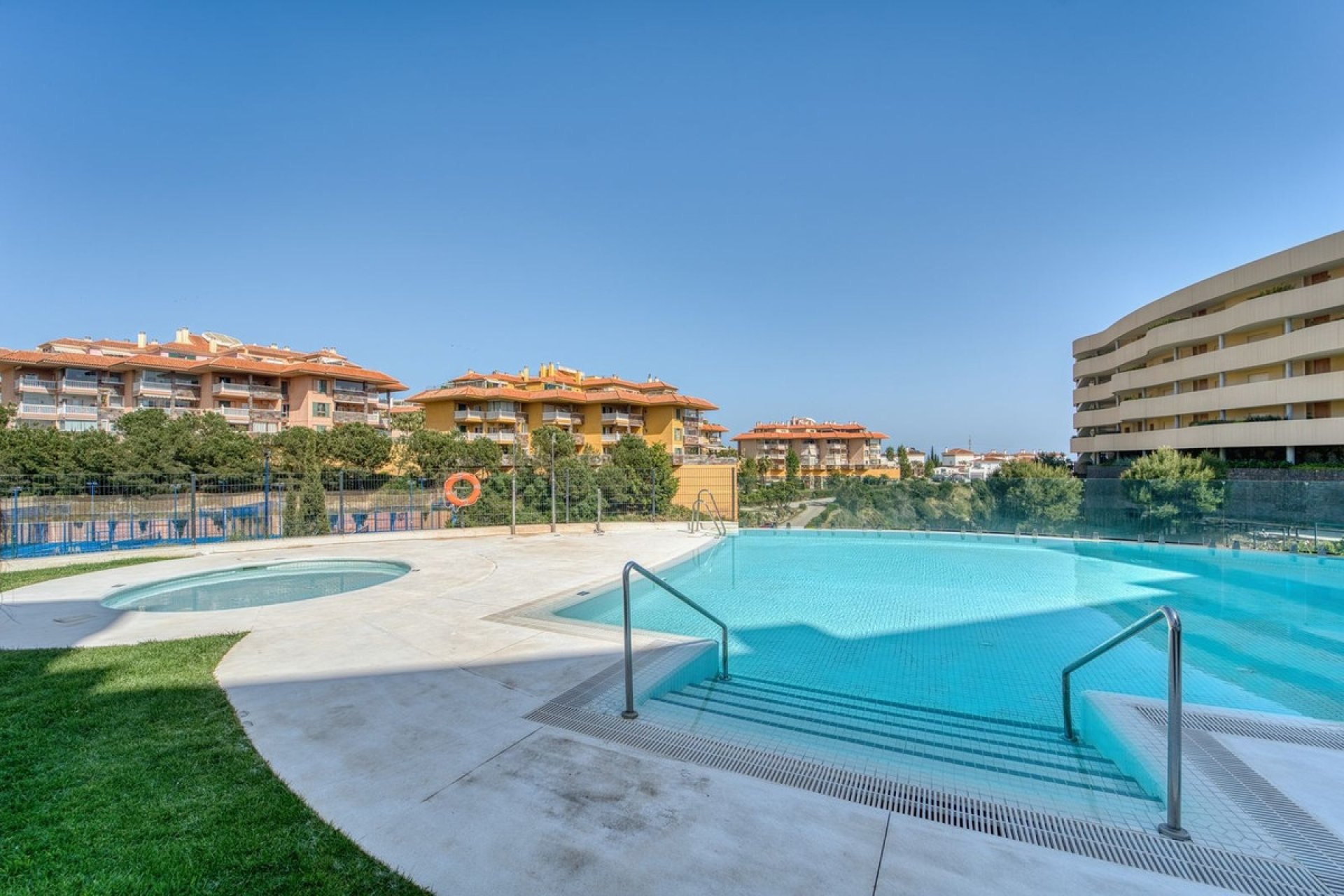 Rynek wtórny - apartment - Fuengirola - Higueron