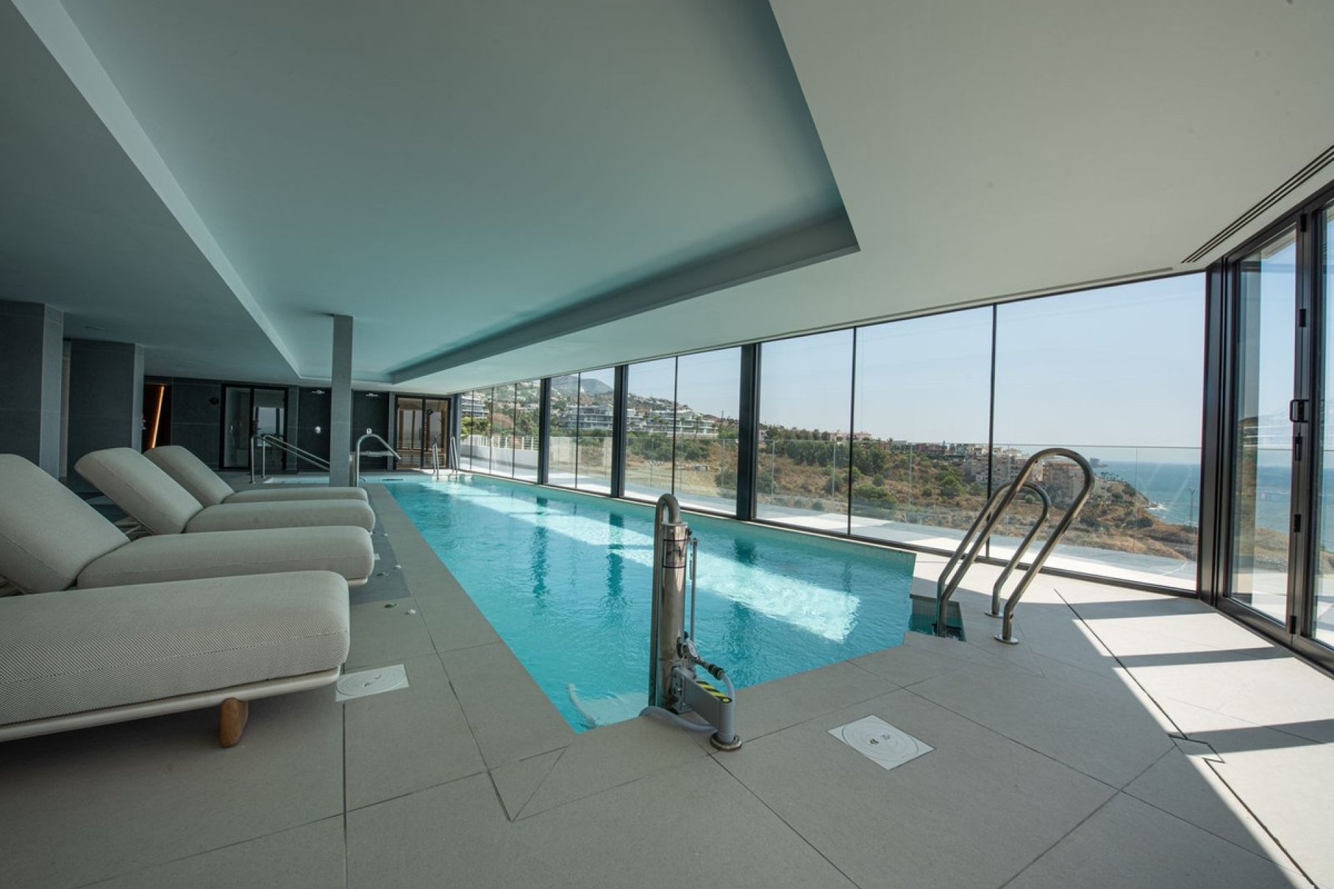 Rynek wtórny - apartment - Fuengirola - Higueron