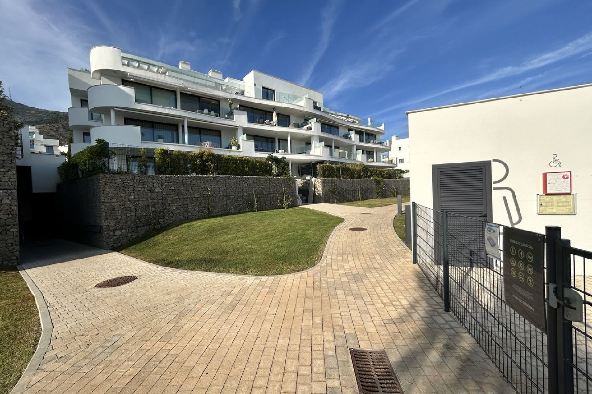 Rynek wtórny - apartment - Fuengirola - Higueron