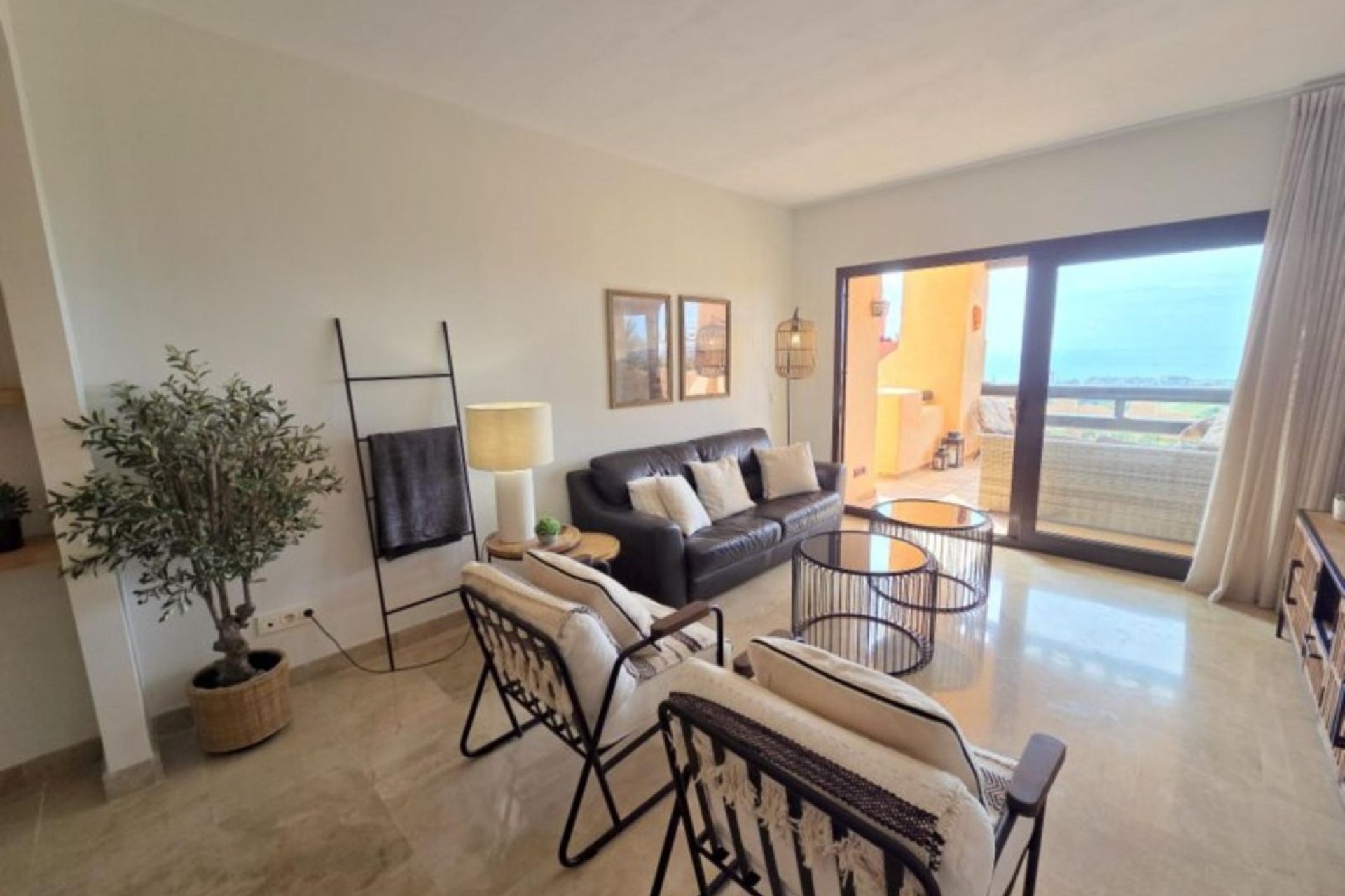 Rynek wtórny - apartment - Manilva - La Duquesa