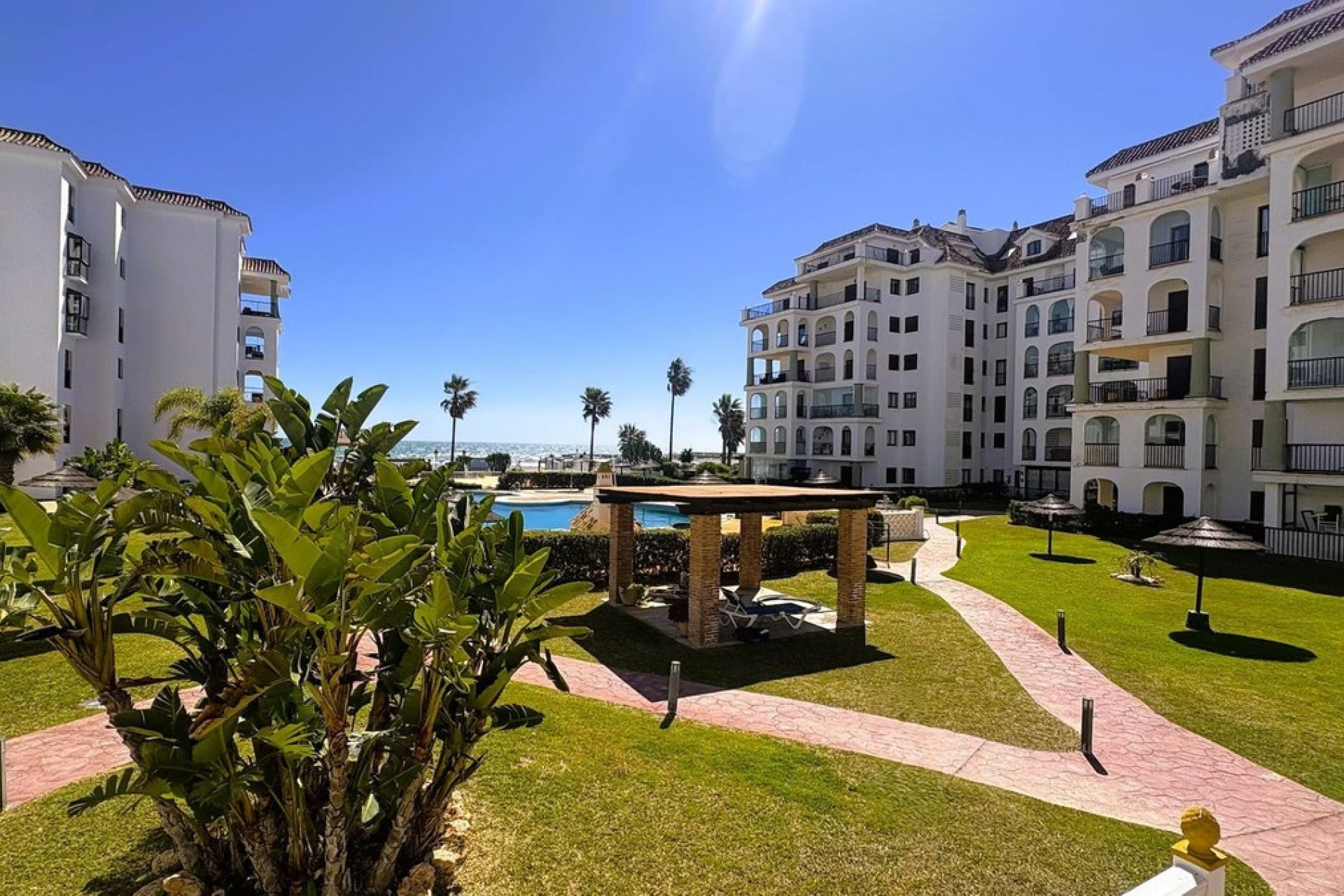 Rynek wtórny - apartment - Manilva - La Duquesa