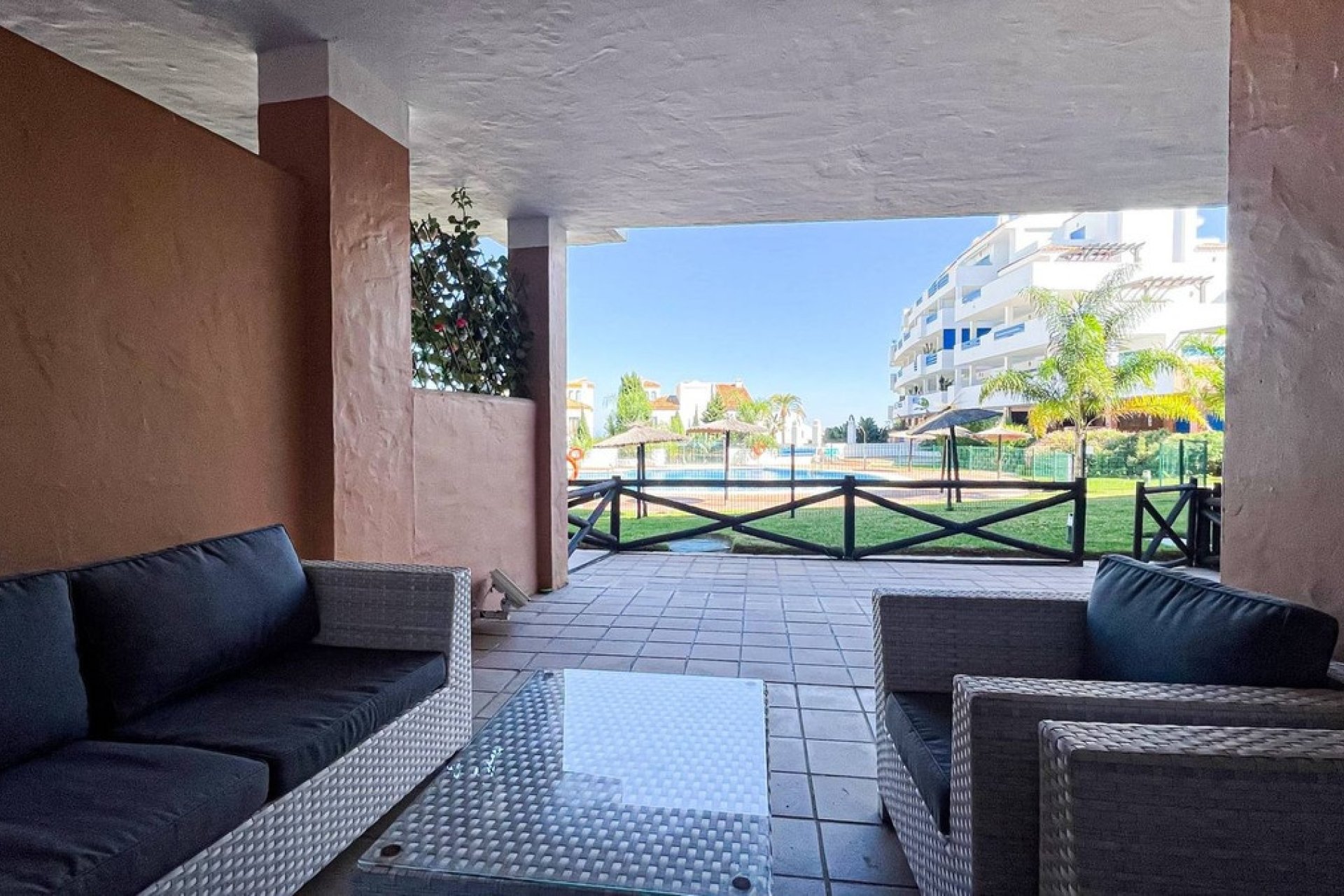 Rynek wtórny - apartment - Manilva - La Duquesa