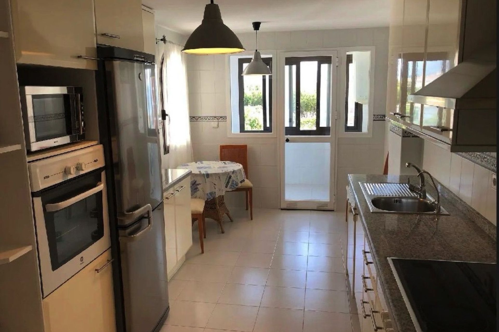 Rynek wtórny - apartment - Manilva - La Duquesa