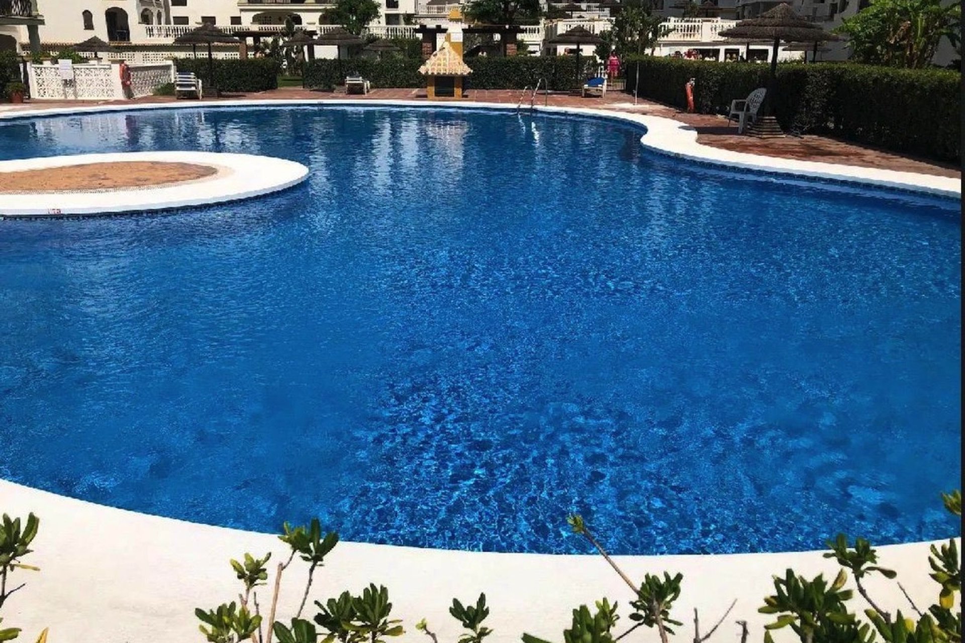 Rynek wtórny - apartment - Manilva - La Duquesa