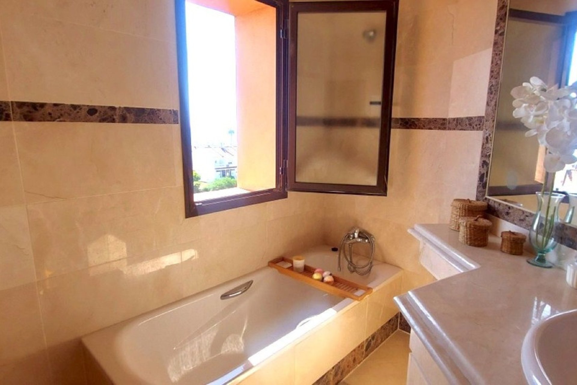 Rynek wtórny - apartment - Manilva - Manilva Centro