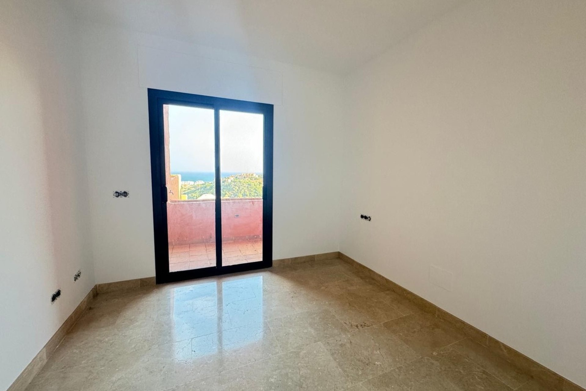 Rynek wtórny - apartment - Manilva - San Luis de Sabinillas