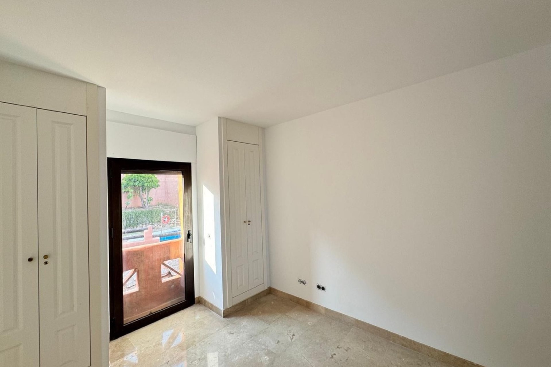 Rynek wtórny - apartment - Manilva - San Luis de Sabinillas