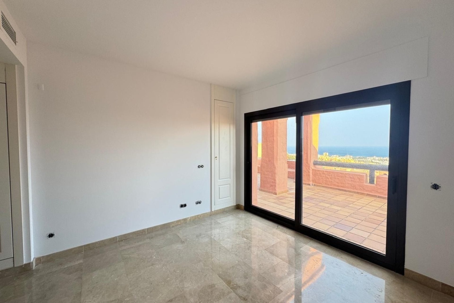 Rynek wtórny - apartment - Manilva - San Luis de Sabinillas