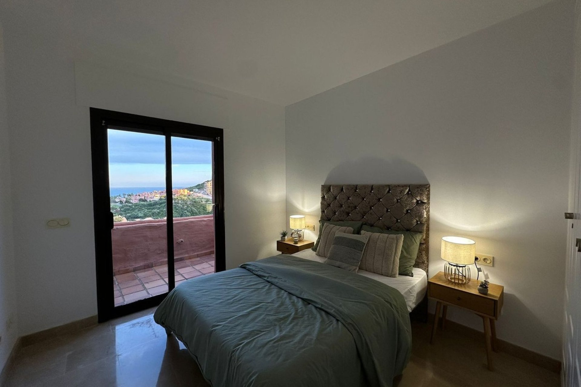 Rynek wtórny - apartment - Manilva - San Luis de Sabinillas