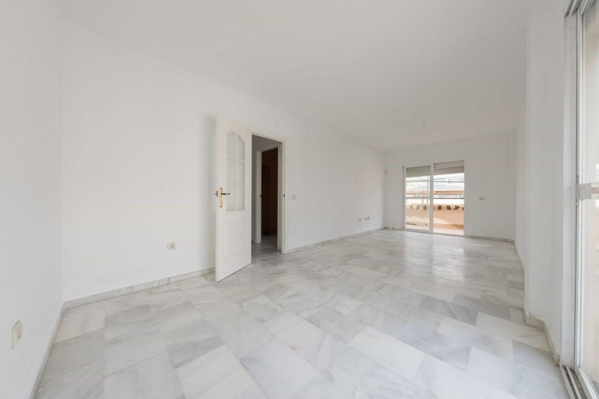 Rynek wtórny - apartment - Manilva - San Luis de Sabinillas