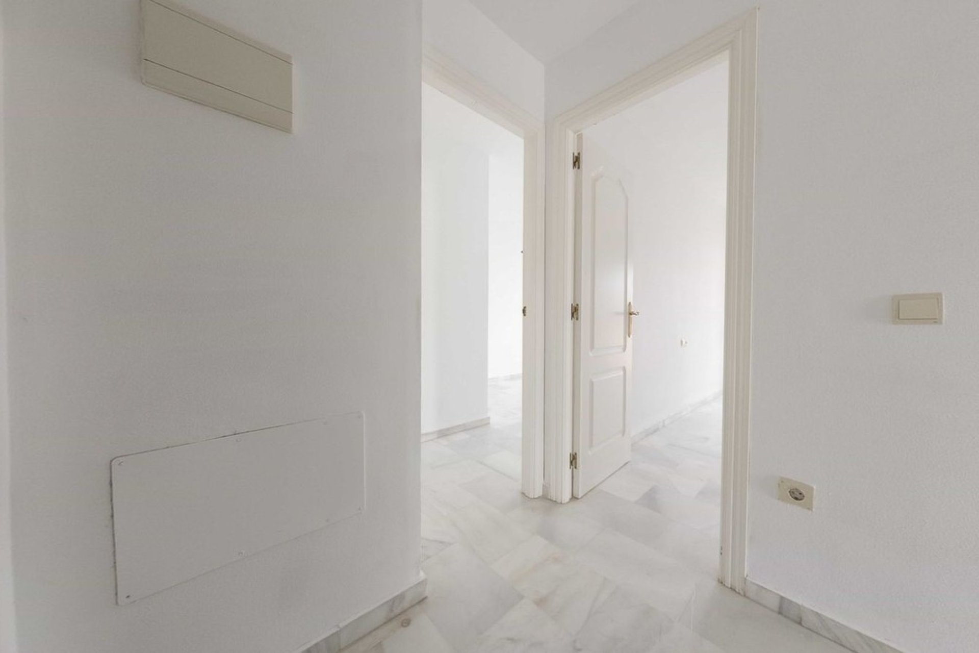 Rynek wtórny - apartment - Manilva - San Luis de Sabinillas
