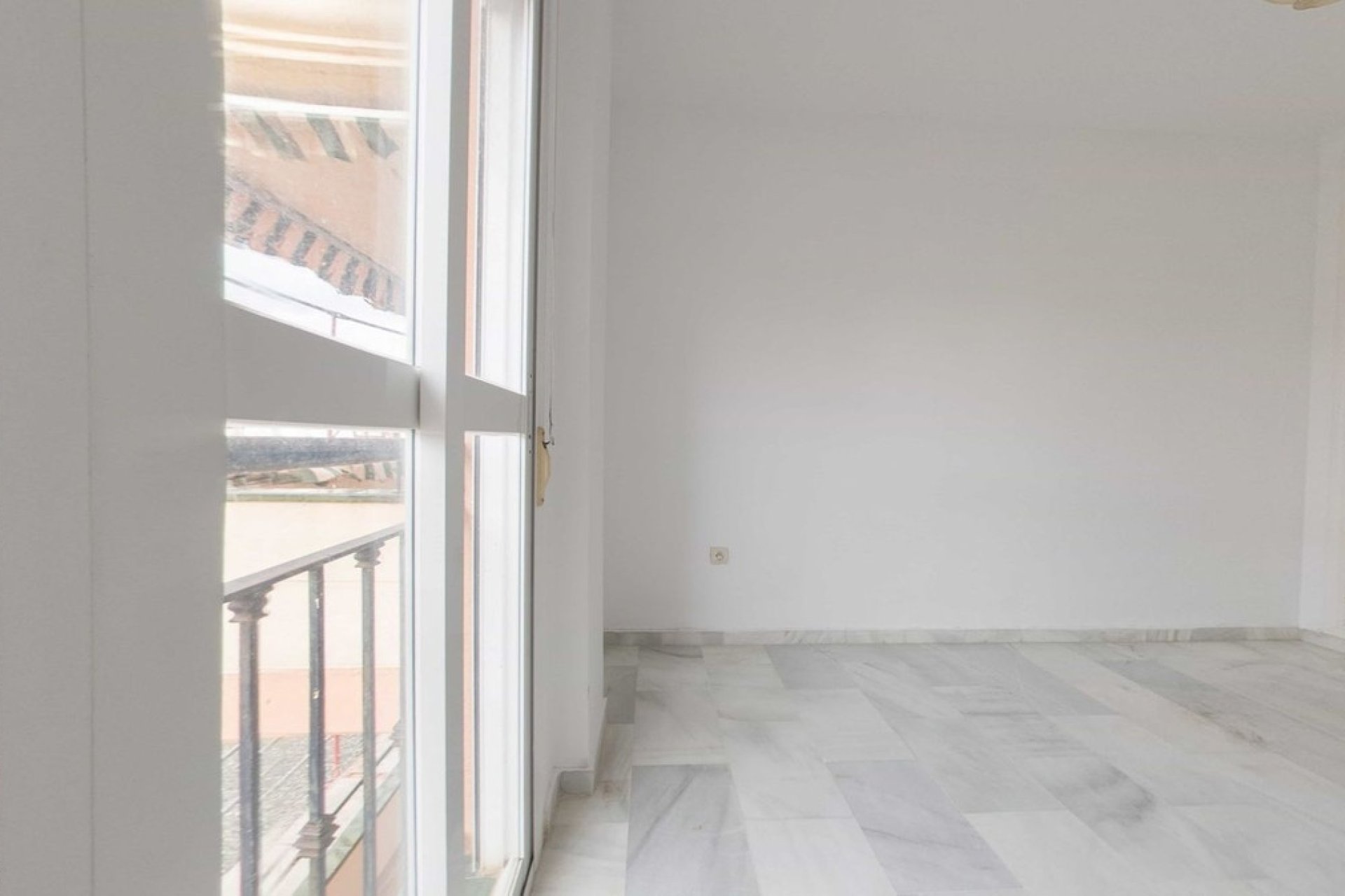 Rynek wtórny - apartment - Manilva - San Luis de Sabinillas
