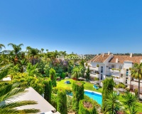 Rynek wtórny - apartment - Marbella - Aloha