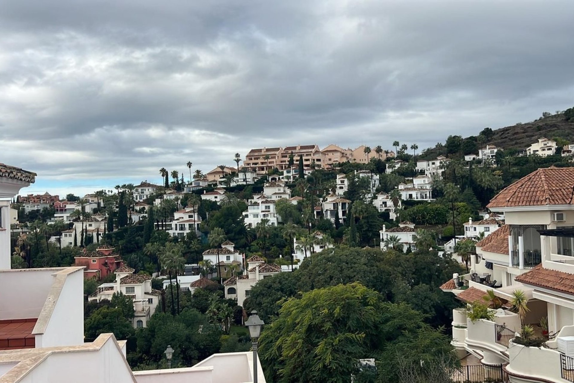 Rynek wtórny - apartment - Marbella - Aloha