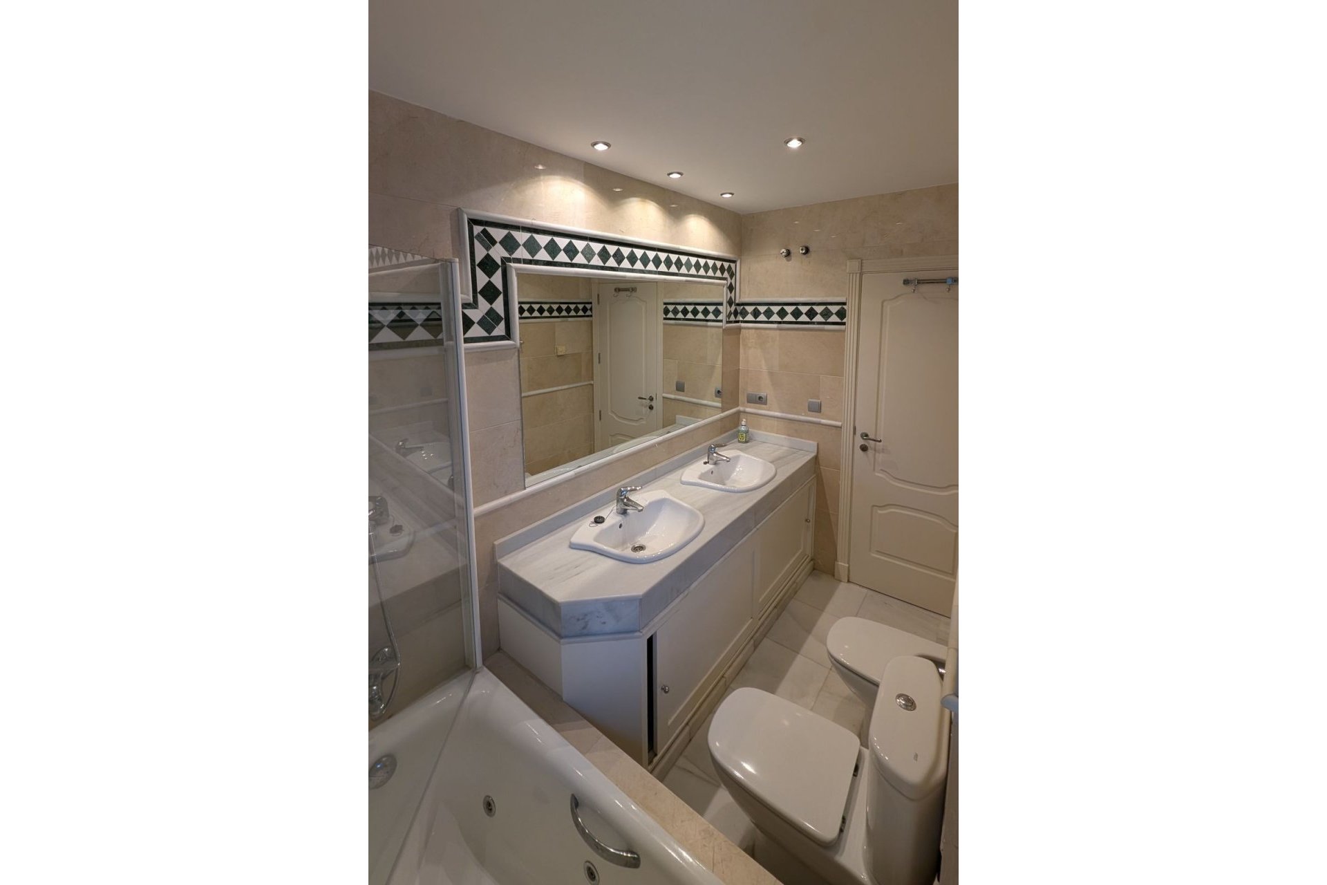Rynek wtórny - apartment - Marbella - Aloha