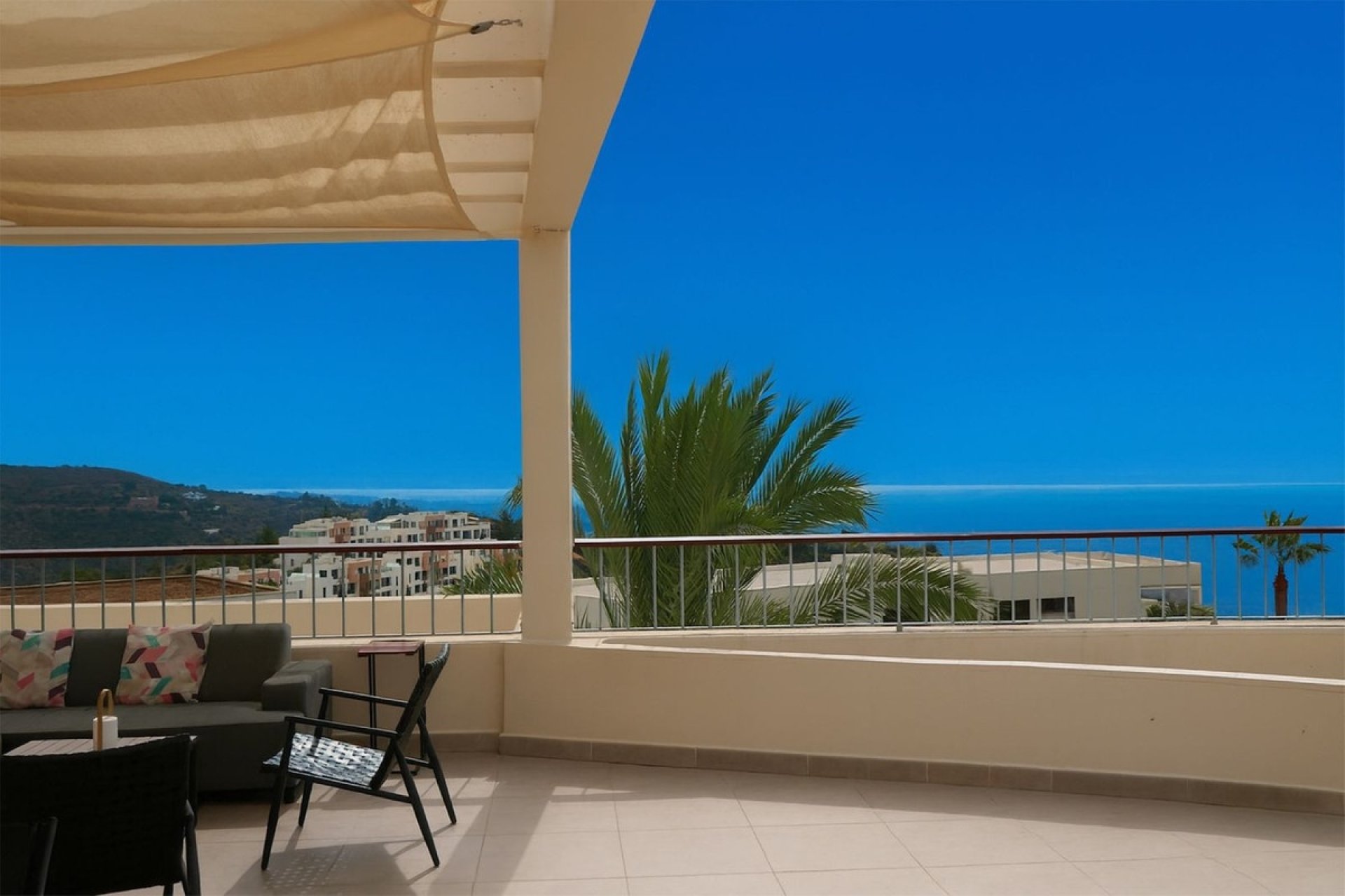 Rynek wtórny - apartment - Marbella - Altos de los Monteros