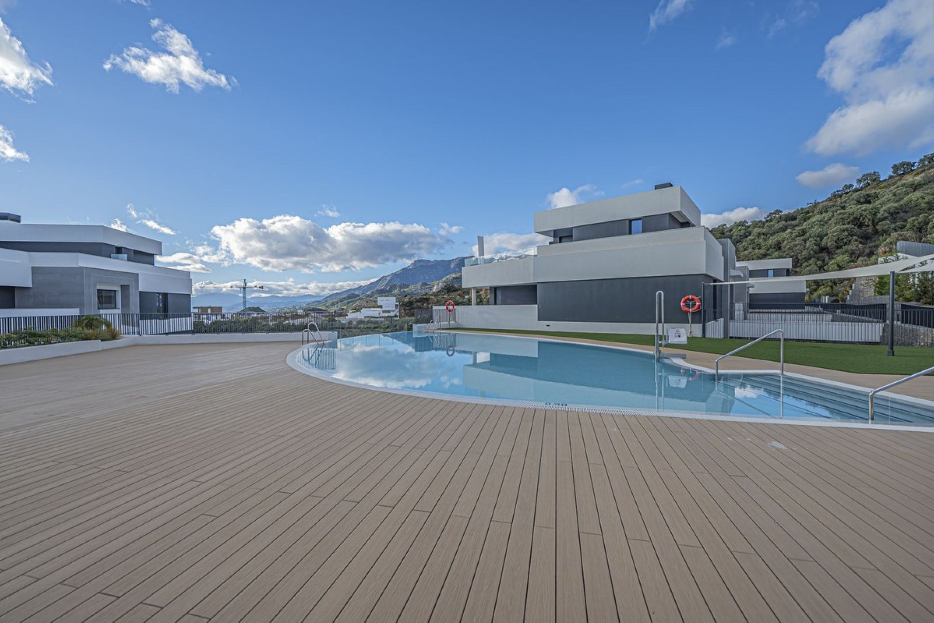 Rynek wtórny - apartment - Marbella - Altos de los Monteros