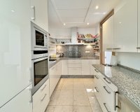 Rynek wtórny - apartment - Marbella - Altos de los Monteros