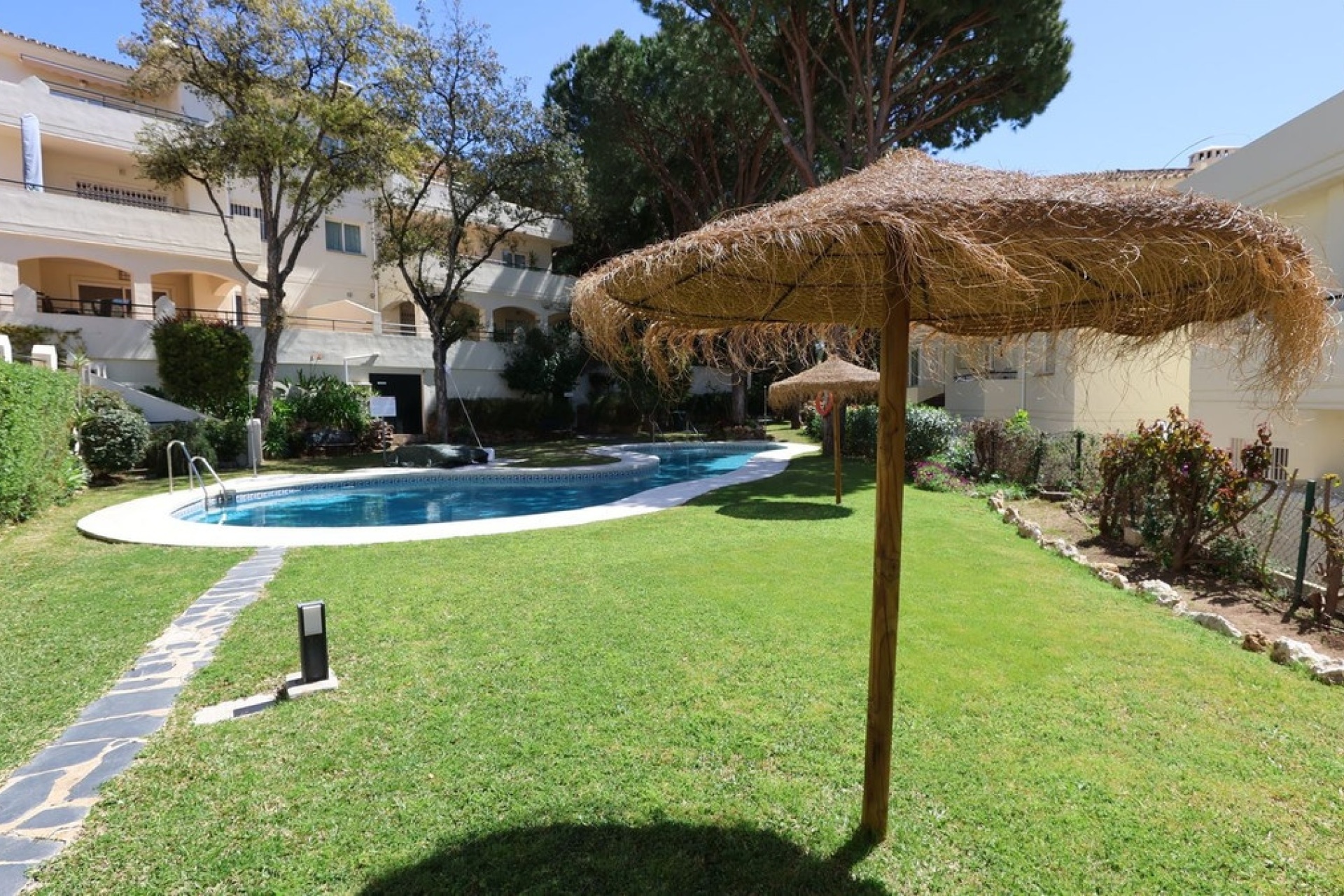 Rynek wtórny - apartment - Marbella - Artola